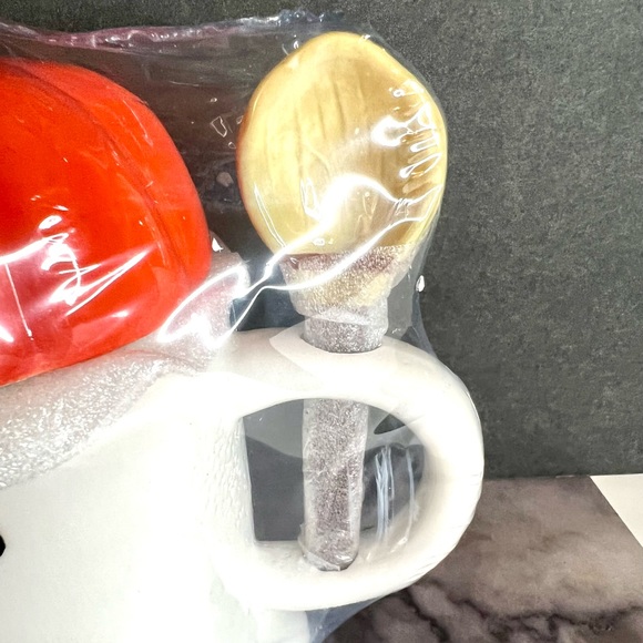 Halloween Ceramic Boo Ghost Mug with Pumpkin Topper Lid + Witch Broom Spoon - Picture 6 of 8